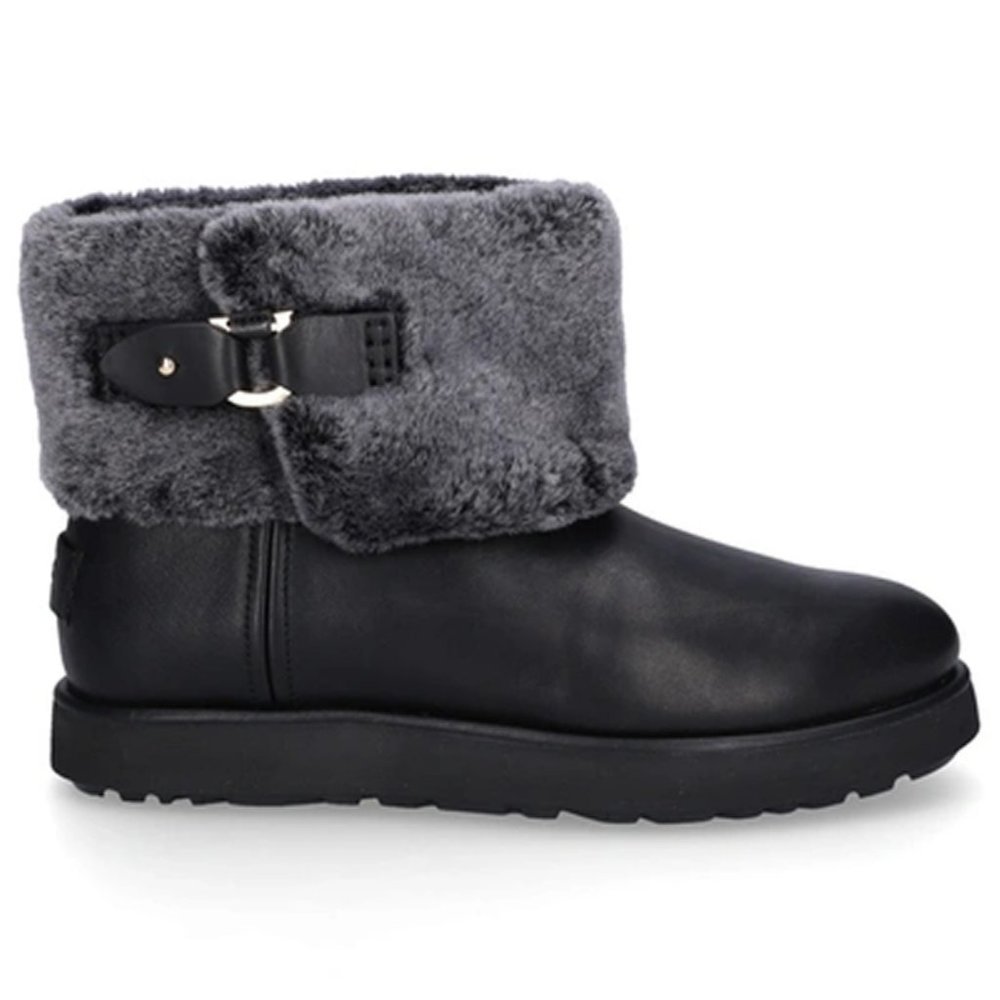 UGG Classic  Berge Mini Genuine Shearling Boot  Black Size 5 1107089
